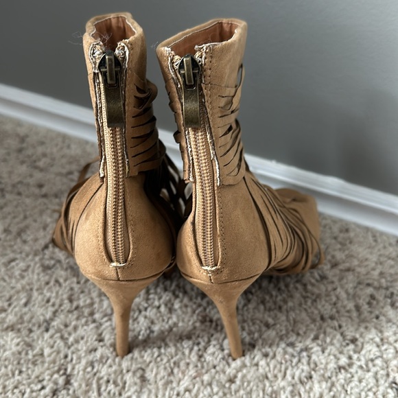 Tan fringed high heels Charlotte Russe brown booties open toe stilettos - Picture 5 of 6